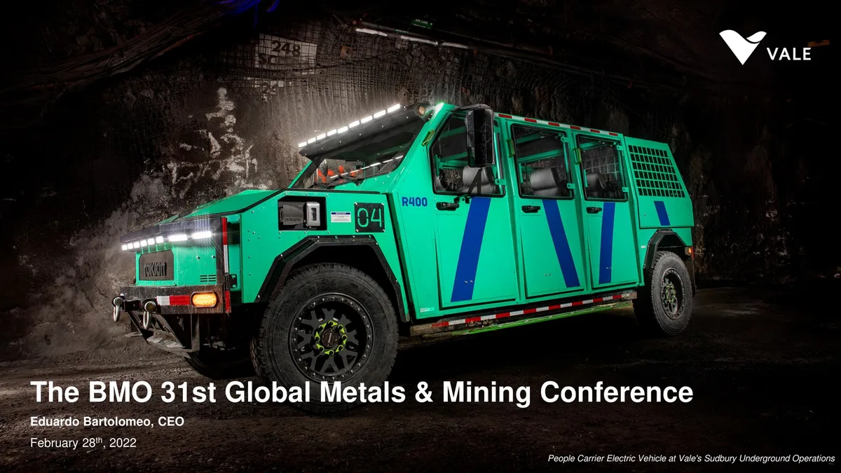 The image shows a Rokion R400 electric vehicle in an underground mine.