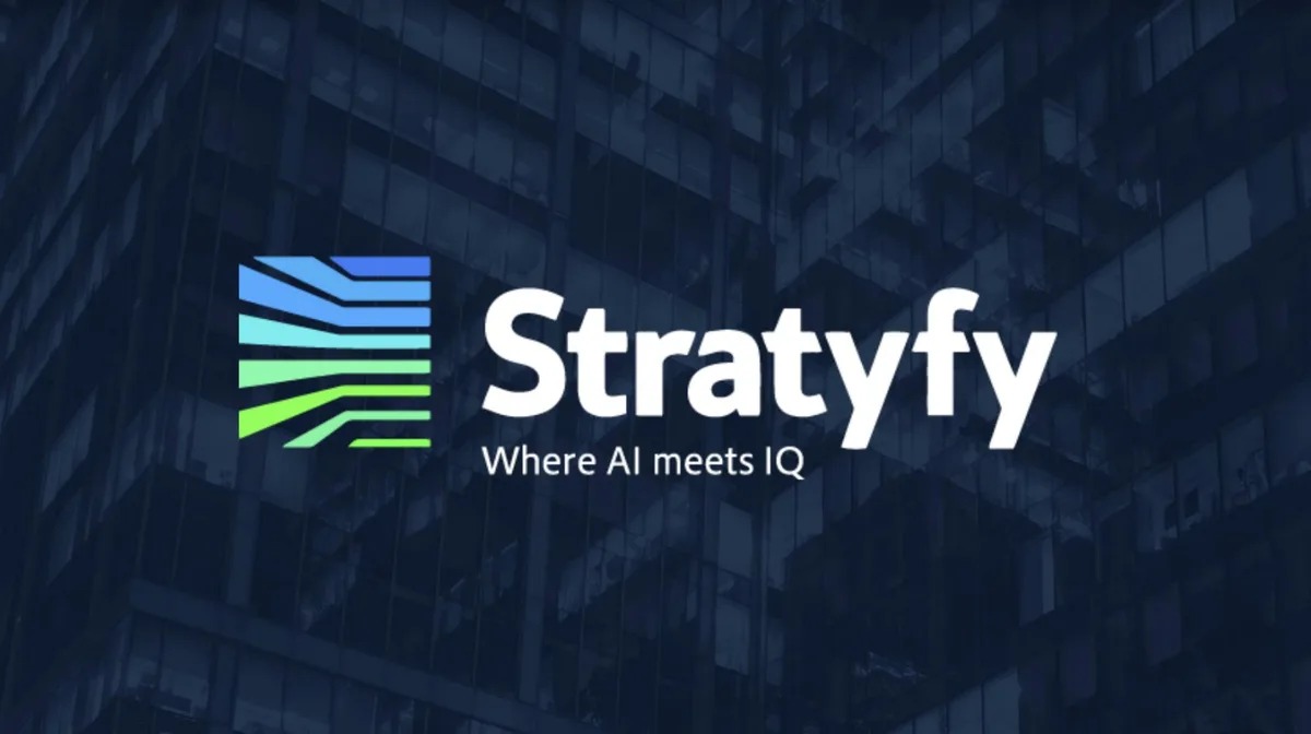Pitch deck for Stratyfy, which helps lenders raise approvals with AI · slide 1